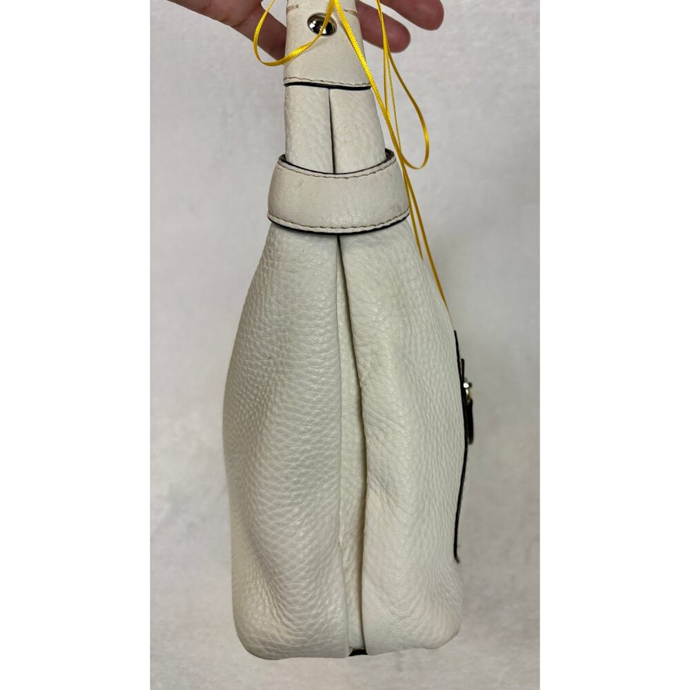 Coach Vintage Y2K Penelope in White Pebble Leather Hobo Bag - Picture 6 of 16